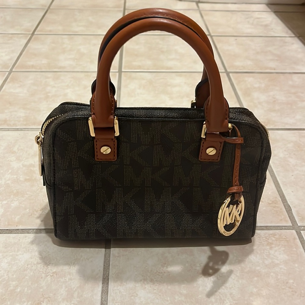 Authentic Michael Kors Purse with Dust Bag